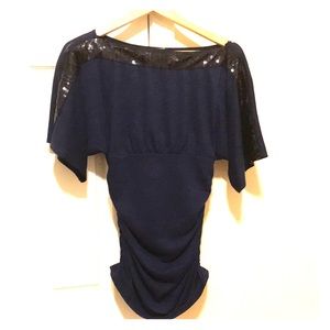 Navy w/sequins side ruching dressy‎ shirt sz M